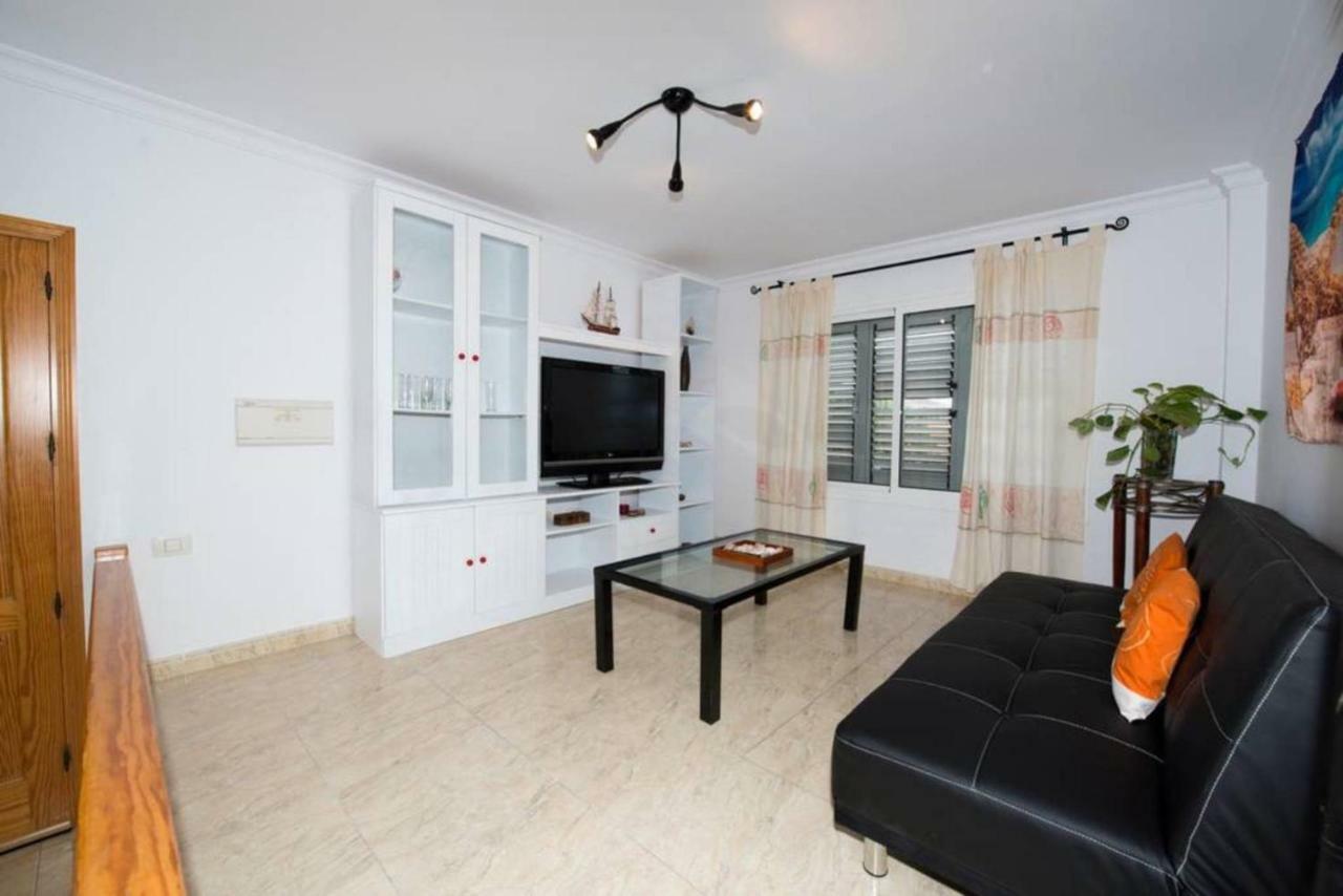 Apartamento La casa de la Playa con wifi y 3 dormitorios Arinaga Exterior foto